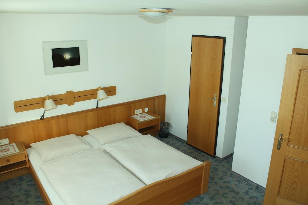 Appartement Pension Grasser Bad Kleinkirchheim Esterno foto